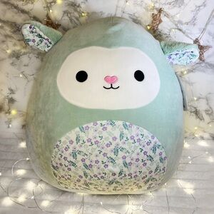 Squishmallow Relinda the Lamb